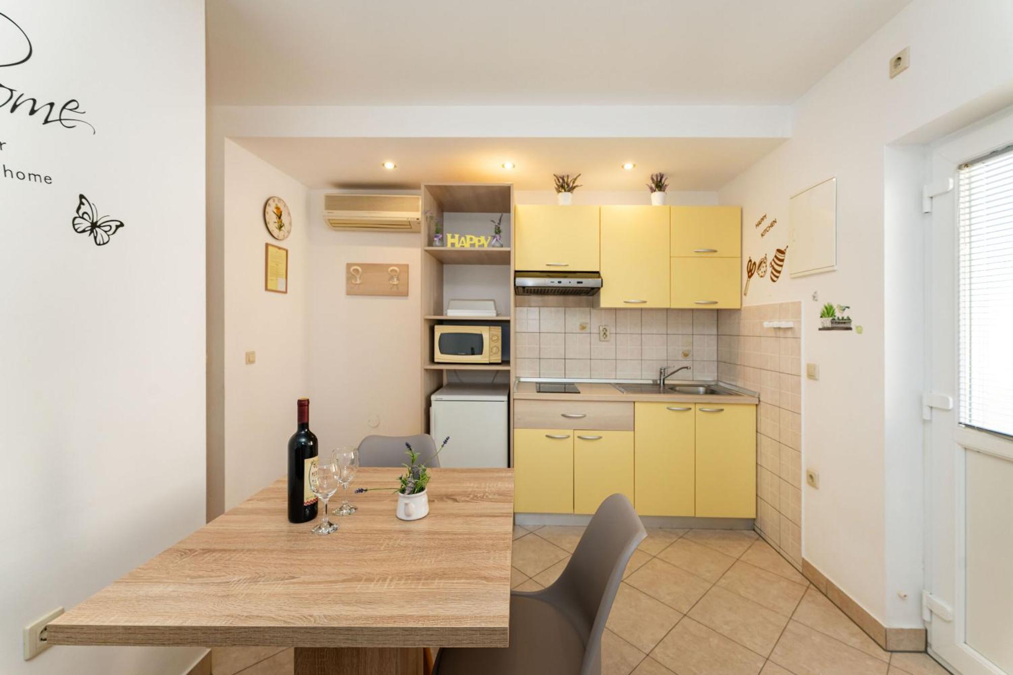 Apartments Nadica - Free Parking ニン エクステリア 写真